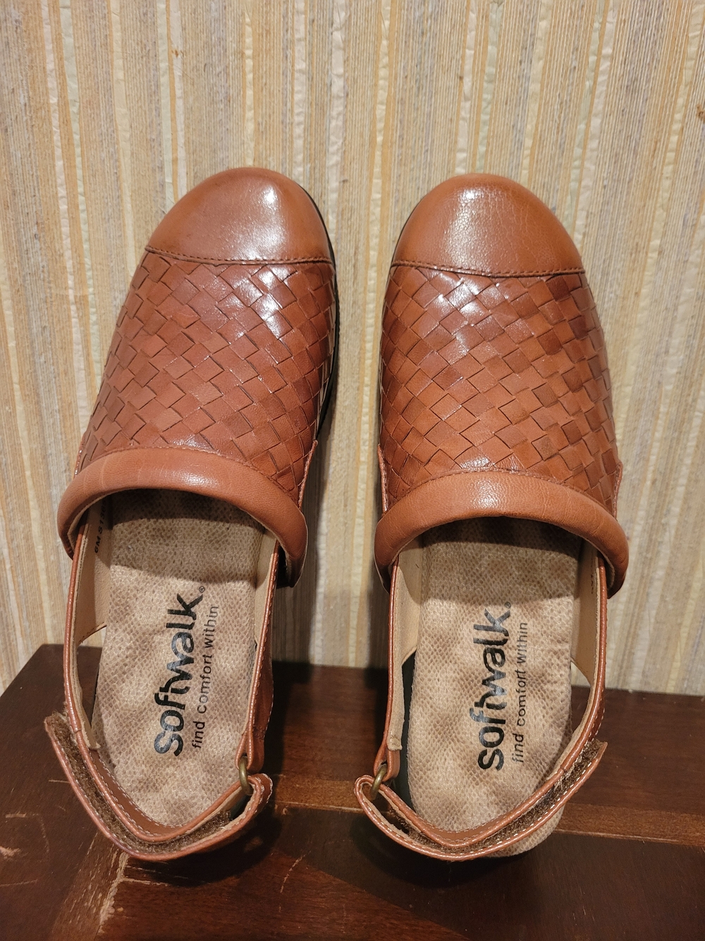 Softwalk Women's Brown Woven Leather Slip-On Sandals NWOT 6M